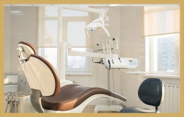Chaise de dentiste dans un cabinet